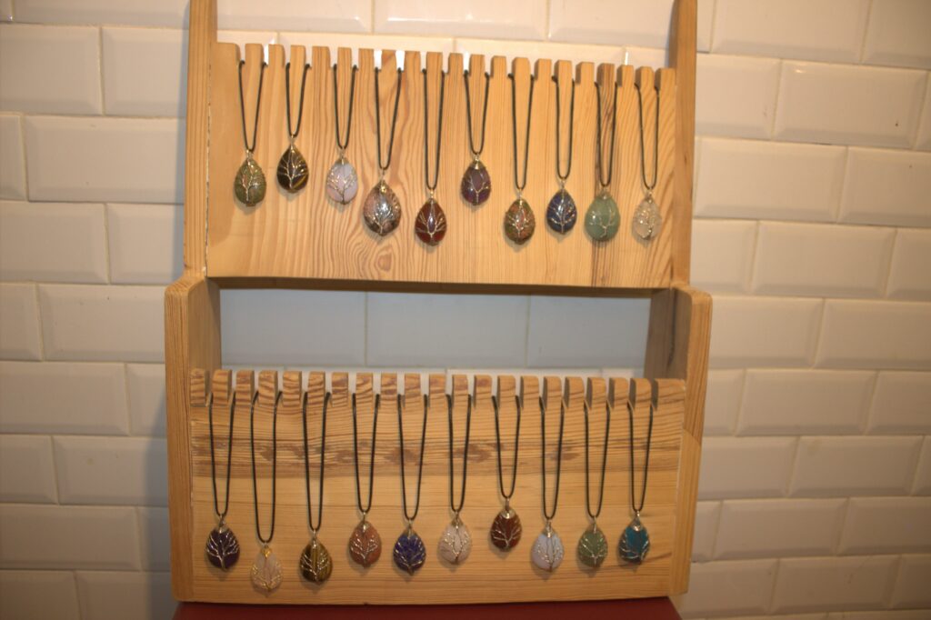 Gouttes d'eau arbre de vie en pierre naturelle de fabrication artisanale